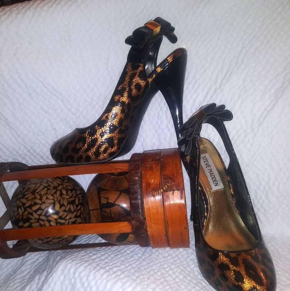Steve Madden P-Mevas Heels